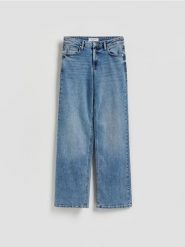 Jeansy straight ze średnim stanem - niebieski. Niebieskie jeansy damskie Reserved. Za 139.99 zł.