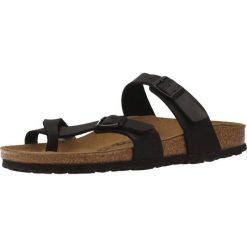 Klapki damskie Birkenstock Mayari BF. Czarne klapki damskie Birkenstock, bez wzorów, z materiału, bez obcasa, bez zapięcia. Za 339.00 zł.