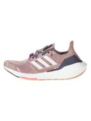 Adidas Buty "Ultraboost 22" w kolorze jasnoróżowym do biegania rozmiar: 38. Różowe obuwie sportowe damskie Adidas, bez zapięcia, do biegania. Za 383.87 zł.