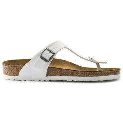 Japonki Birkenstock Gizeh Bs 0745531 białe. Białe klapki damskie bez wzorów, z materiału, bez obcasa, bez zapięcia. Za 544.84 zł.