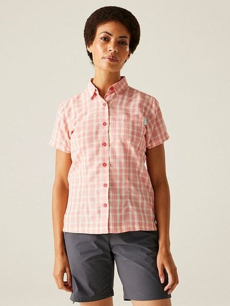 Regatta Koszula funkcyjna "Mindano VIII" w kolorze jasnoróżowym rozmiar: 38. Różowe koszule damskie Regatta, bez wzorów, z materiału, sportowe, bez kołnierzyka, bez ramiączek. Za 52.55 zł.