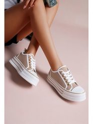 Foreverfolie Sneakersy w kolorze beżowym rozmiar: 41. Brązowe obuwie sportowe damskie Foreverfolie, bez zapięcia. Za 134.45 zł.