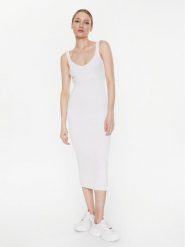 MMC Studio Sukienka dzianinowa Light Skin Écru Slim Fit. Sukienki damskie MMC STUDIO, bez wzorów, z dzianiny, bez ramiączek. Za 459.99 zł.