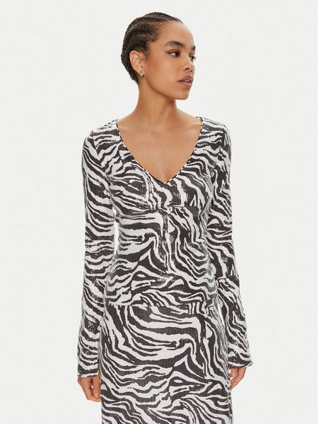 ROTATE Bluzka Georgia 112579400 Czarny Slim Fit. Czarne bluzki damskie ROTATE, bez wzorów, z syntetyku, bez kołnierzyka, bez ramiączek. Za 449.99 zł.