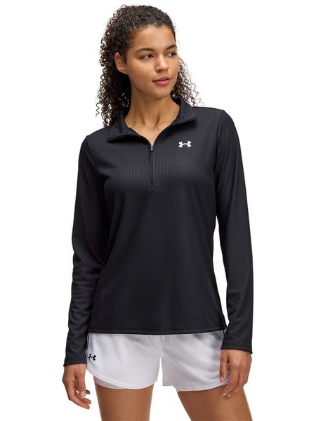 Under Armour Koszulka funkcyjna w kolorze czarnym rozmiar: L. Czarne koszulki damskie Under Armour, l, bez wzorów, z materiału, bez kołnierzyka, bez ramiączek. Za 122.67 zł.