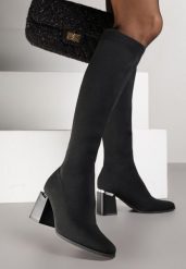 Czarne Eleganckie Kozaki VICES ze Skarpetkową Cholewką na Słupku z Aplikacją Raleana. Czarne kozaki damskie Renee, bez obcasa, na obcasie, bez zapięcia. Za 159.99 zł.