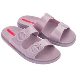 Klapki basenowe damskie Ipanema Follow Fem. Czerwone klapki damskie Ipanema, bez wzorów, z materiału, bez obcasa, bez zapięcia. Za 227.00 zł.