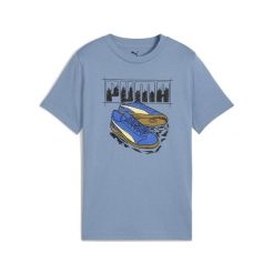 Młodzieżowa koszulka z grafiką sneakersów PUMA Cool Blue. Niebieskia bluzki damskie Puma, m, bez wzorów, młodzieżowe, bez kołnierzyka, bez ramiączek. Za 74.99 zł.
