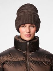 Pieces Czapka dzianinowa w kolorze brązowym rozmiar: onesize. Brązowe czapki damskie Pieces, bez wzorów, z dzianiny. Za 50.59 zł.