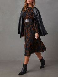 LA Angels Sukienka w kolorze czarno-jasnobrązowym rozmiar: M. Brązowe sukienki damskie LA Angels, bez wzorów, bez ramiączek. Za 200.13 zł.