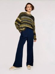 Apricot Sweter w kolorze ciemnozielonym rozmiar: S. Zielone swetry klasyczne damskie Apricot, s, ze splotem, bez kołnierzyka. Za 78.47 zł.