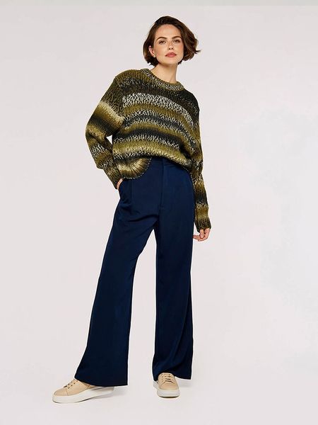 Apricot Sweter w kolorze ciemnozielonym rozmiar: S. Zielone swetry klasyczne damskie Apricot, s, ze splotem, bez kołnierzyka. Za 78.47 zł.