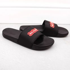 Klapki sportowe czarne Big Star OO274038. Czarne klapki damskie Big Star, bez wzorów, z materiału, bez obcasa, bez zapięcia. Za 59.99 zł.