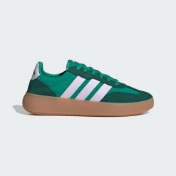 Buty Barreda Decode. Czerwone obuwie trekkingowe damskie Adidas, bez zapięcia. Za 318.99 zł.