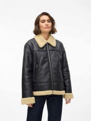 Vero Moda Kurtka przejściowa w kolorze czarnym rozmiar: S. Czarne kurtki damskie Vero Moda, s, bez wzorów, z futra, bez kaptura. Za 127.65 zł.