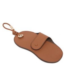 Etui na okulary MICHAEL Michael Kors. Brązowe okulary przeciwsłoneczne damskie MICHAEL Michael Kors. Za 342.99 zł.