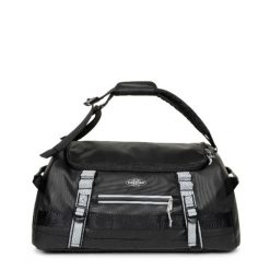 Torba Duffle Eastpak S. Czarne torby podróżne Eastpak, bez wzorów. Za 528.50 zł.