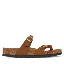 Japonki Birkenstock. Brązowe klapki damskie Birkenstock, bez wzorów, bez obcasa, bez zapięcia. Za 599.99 zł.