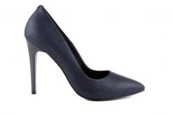 Czółenka Bayla-056 1810-771 Granat, Skóra naturalna - 38. Niebieskie czółenka damskie Bayla, z aplikacjami, z lakierowanej skóry, bez obcasa. W wyprzedaży za 179.10 zł.