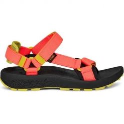 Buty trekkingowe damskie Teva 1150270NCL. Czerwone obuwie trekkingowe damskie Teva, z materiału, bez zapięcia. Za 493.00 zł.