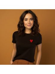 WOOOP Koszulka "Little Heart" w kolorze czarnym rozmiar: L. Czarne bluzki damskie Wooop, l, bez wzorów, bez kołnierzyka, bez ramiączek. Za 61.60 zł.