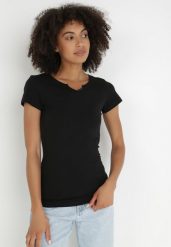 Czarny T-shirt Thonilacia. Czarne t-shirty damskie Born2be, l, z aplikacjami, z bawełny, bez kołnierzyka. Za 29.99 zł.