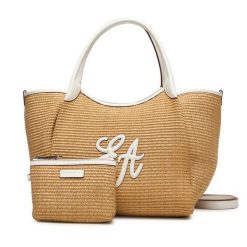 Torebka Emporio Armani. Brązowe torebki klasyczne damskie Emporio Armani, bez dodatków. Za 1,619.00 zł.