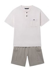 Mayoral Komplet t-shirt i spodenki 6686 Beżowy Regular Fit. Brązowe t-shirty i koszulki chłopięce Mayoral, bez wzorów, z bawełny, bez kołnierzyka, bez ramiączek. Za 159.99 zł.