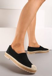 Czarne Espadryle z Ażurową Cholewką i Plecionką na Podeszwie oraz Nosku Thalessia. Czarne espadryle damskie Born2be, w ażurowe wzory, bez obcasa. Za 39.99 zł.