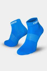 Bezszwowe skarpety oddychające Nessi Sportswear. Niebieskie skarpetki damskie NESSI SPORTSWEAR, bez wzorów, z bawełny. Za 59.90 zł.