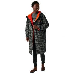Szlafrok Unisex Camo Dla Dorosłych. Czarne szlafroki damskie Regatta, bez wzorów, z materiału, z kapturem. Za 379.99 zł.