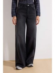 Trendyol Dżinsy - Comfort fit - w kolorze czarnym rozmiar: 40. Czarne jeansy damskie Trendyol, z podwyższonym stanem. Za 124.11 zł.
