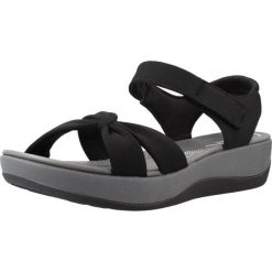 Sandały CLARKS ARLA SHORE Czarny. Czarne sandały damskie Clarks, bez wzorów, z syntetyku, bez obcasa, bez zapięcia. Za 132.99 zł.