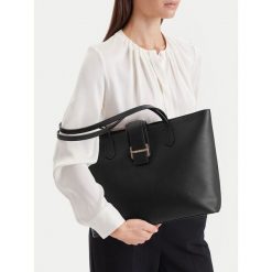 Torebka GINO ROSSI. Czarne shopper bag Gino Rossi, bez wzorów, bez dodatków. Za 279.99 zł.