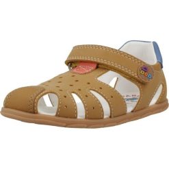 Sandały PABLOSKY 067484P Brązowy. Brązowe sandały damskie Pablosky, bez wzorów, z syntetyku, bez obcasa, bez zapięcia. Za 254.99 zł.