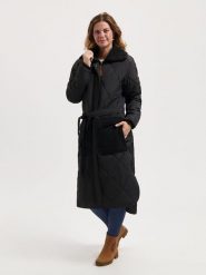 TRAVELIN' Płaszcz przejściowy w kolorze czarnym rozmiar: 3XL. Czarne płaszcze damskie Travelin', xl, bez wzorów, z tkaniny, bez kaptura. Za 434.99 zł.