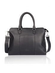 Bellicci Skórzana torebka "Kady" w kolorze czarnym - 42 x 30 x 11 cm rozmiar: onesize. Czarne torebki klasyczne damskie Bellicci, z materiału, przez ramię, bez dodatków. Za 347.99 zł.