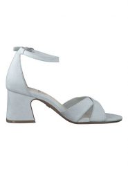 S.Oliver Sandały w kolorze błękitnym na obcasie rozmiar: 40. Niebieskie sandały damskie S.Oliver, bez wzorów, z otwartym noskiem, bez obcasa, na koturnie, bez zapięcia. Za 100.75 zł.