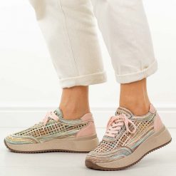 Różowe sneakersy damskie M.Daszyński Ol39-2. Czerwone obuwie sportowe casual damskie M.Daszyński, z jeansu, bez zapięcia. W wyprzedaży za 269.10 zł.