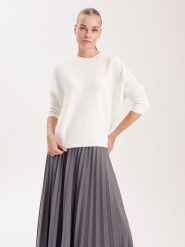BGN Sweter w kolorze kremowym rozmiar: 36. Brązowe swetry klasyczne damskie BGN, z wełny, bez kołnierzyka. Za 79.03 zł.