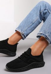 Czarne Buty Sportowe Bemostom. Czarne obuwie sportowe casual damskie Renee, z jeansu, na fitness i siłownię. Za 39.99 zł.
