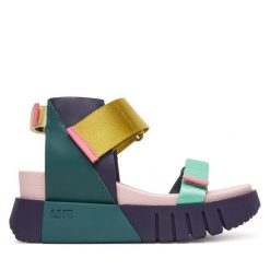 Sandały United Nude. Sandały damskie United Nude, bez wzorów, bez obcasa, na koturnie, bez zapięcia. Za 1,049.00 zł.