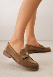 Zielone Mokasyny VICES z Wkładką ze Skóry Naturalnej i Metaliczną Aplikacją Nanora. Brązowe mokasyny damskie Born2be, z jeansu, bez obcasa. Za 89.99 zł.