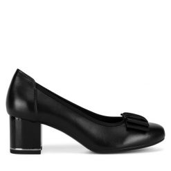 Czółenka Lasocki. Czarne czółenka damskie Lasocki, bez wzorów, bez obcasa. Za 219.99 zł.