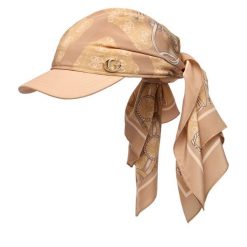 Czapka z daszkiem Guess. Brązowe czapki z daszkiem damskie Guess, z aplikacjami. Za 234.99 zł.