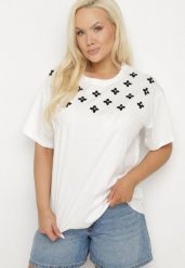 Biały T-shirt z Bawełny Ozdobiony Cyrkoniami i Haftami Firarette. Białe t-shirty damskie Born2be, l, bez wzorów, z bawełny, bez kołnierzyka. Za 49.99 zł.