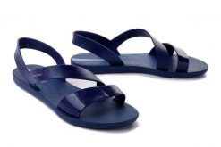 IPANEMA VIBE Sandal Fem 82429 blue/glitter blue, sandały damskie. Niebieskie sandały damskie Ipanema, bez wzorów, bez obcasa, bez zapięcia. Za 83.94 zł.