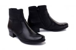 RIEKER 78653-00 black, botki damskie. Czarne botki damskie Rieker, na zimę, bez obcasa, na obcasie, bez zapięcia. Za 379.90 zł.