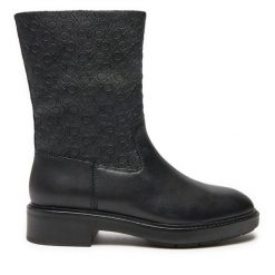 Botki Calvin Klein. Czarne botki damskie Calvin Klein, bez obcasa, na płaskiej podeszwie, bez zapięcia. Za 409.99 zł.