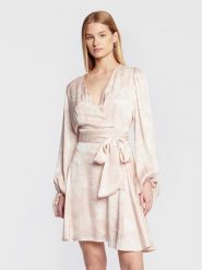 Guess Sukienka codzienna Noelie W2BK16 WEX90 Różowy Regular Fit. Czerwone sukienki damskie Guess, z aplikacjami, z wiskozy, bez ramiączek. Za 789.99 zł.
